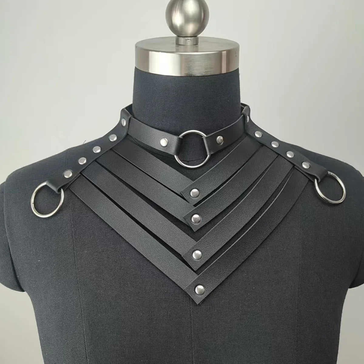 Punk Gothic rivet leather collar necklace personality choker collar