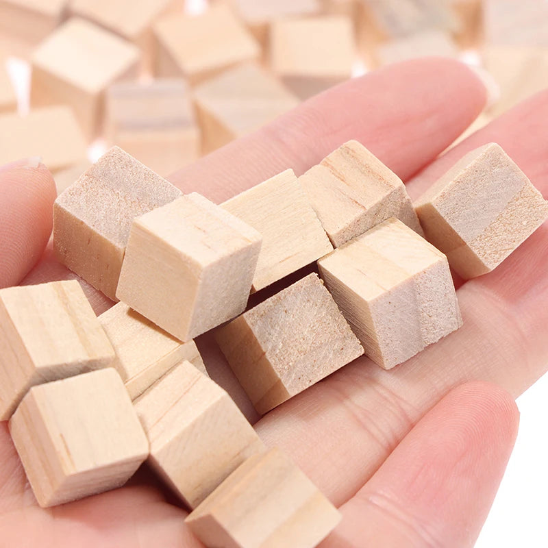 100PCS Unfinished Blank Mini DIY Wooden Square Blocks 1cm Wood Solid