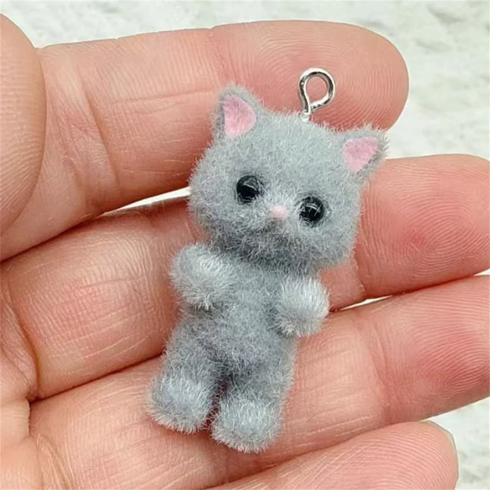 4pcs Kawaii 3D Fluffy Flocking Resin Cat Animal Charms Pendant