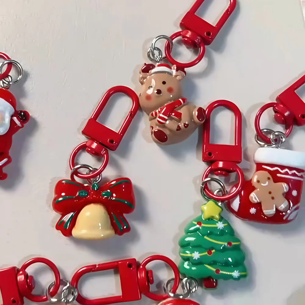 10-30Pcs Cute Cartoon Elk Santa Keychain, Christmas Party Birthday