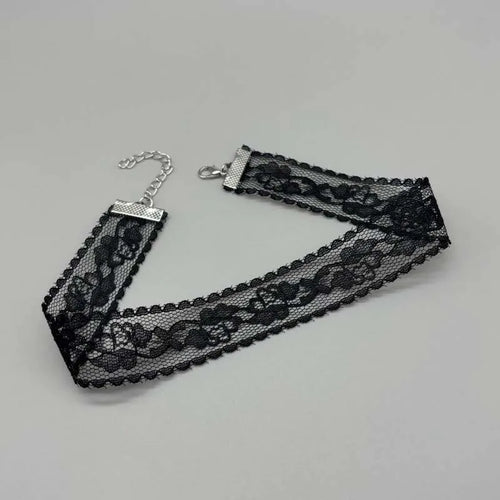 Short Lace Choker Nekclace for Women Girl Black White Color Fashion