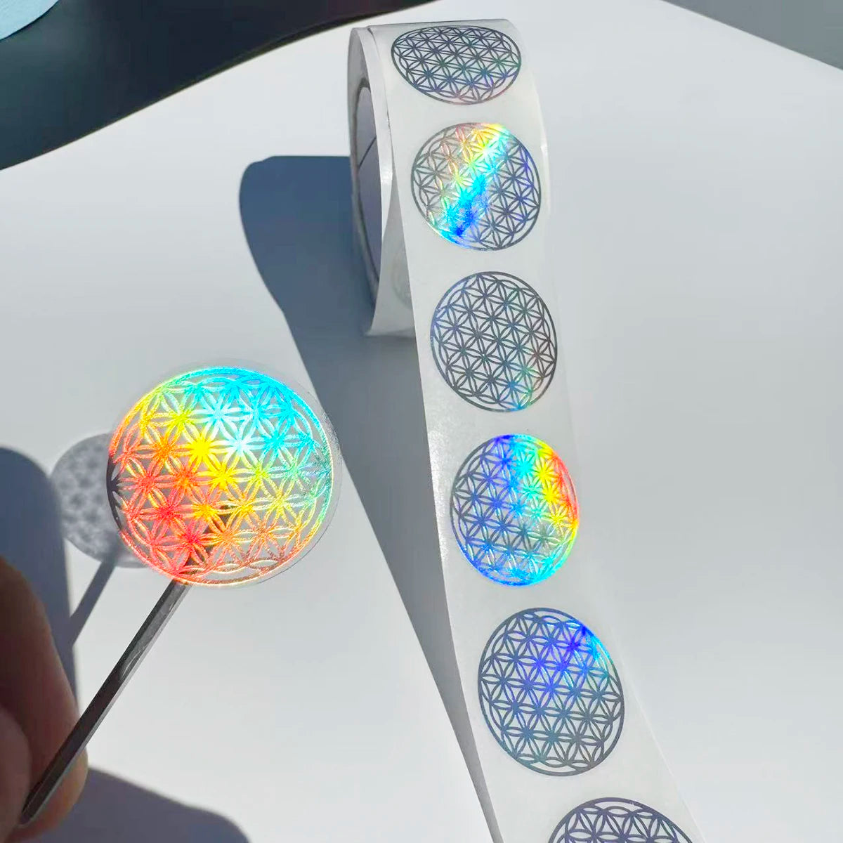 500 Pcs Flower of Life Stickers Roll, Holographic Round Sealing Labels