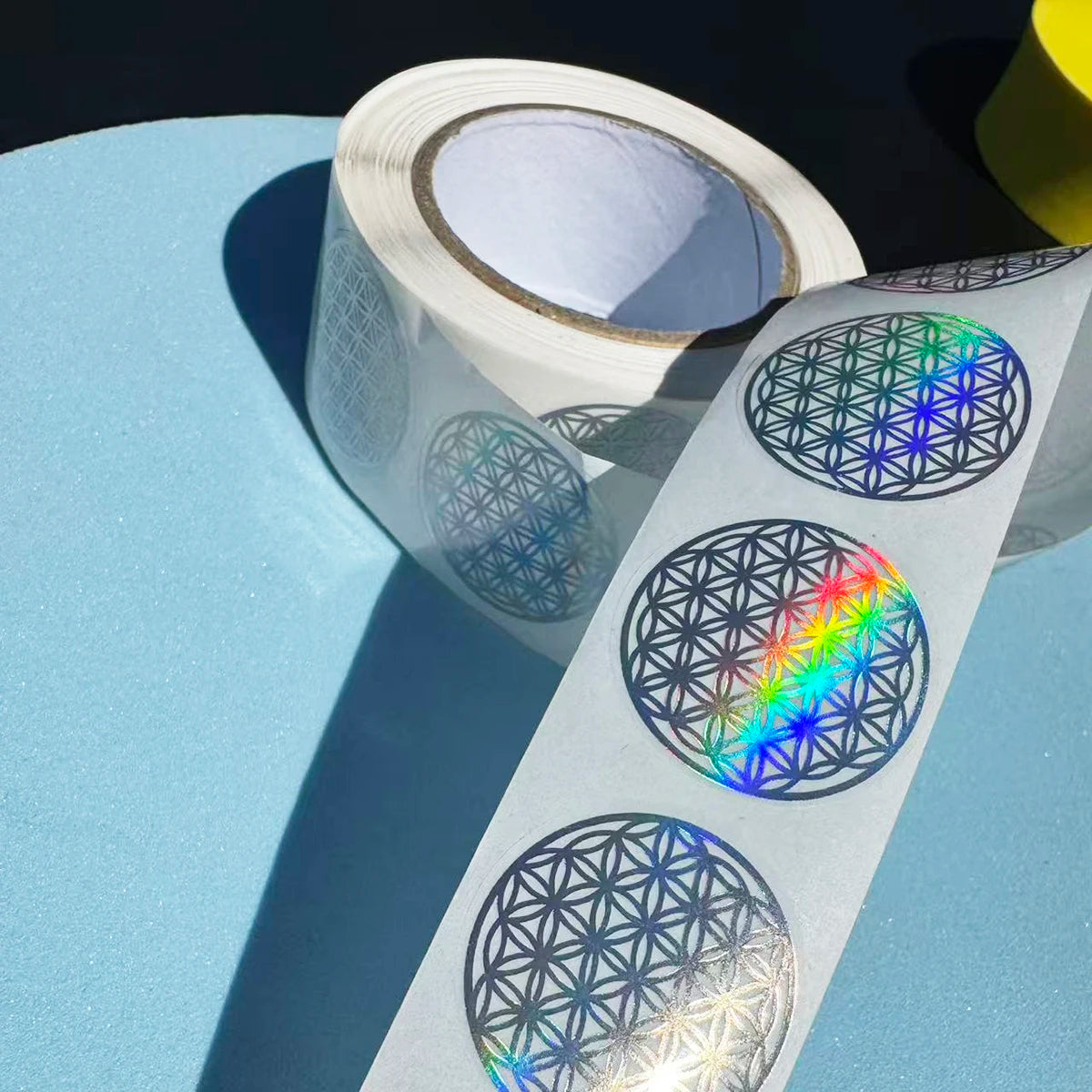 500 Pcs Flower of Life Stickers Roll, Holographic Round Sealing Labels