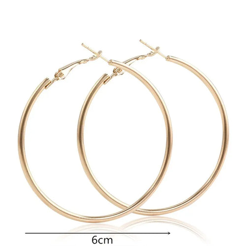 New Fashion Geometric Hollow Circle Hoop Earrings Fashion Jewelry