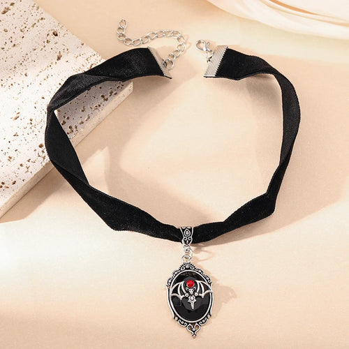 Gothic Vampire Cameo Pendant Choker Velvet Necklace for Women Fashion