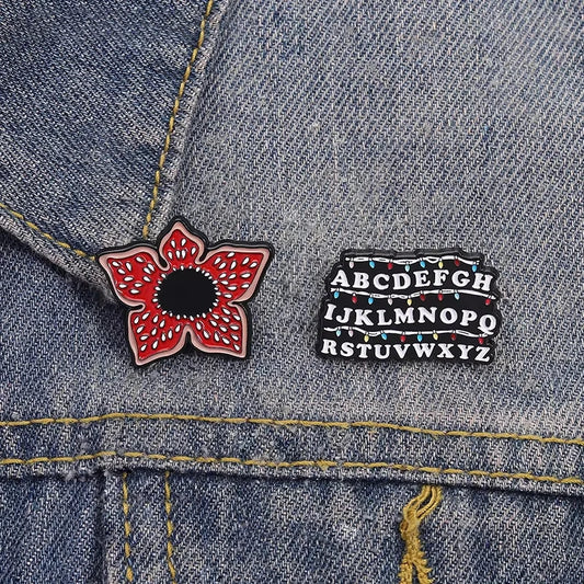 Sci-fi Horror Movies Brooch Enamel Pins Red Cannibal Flowers 26