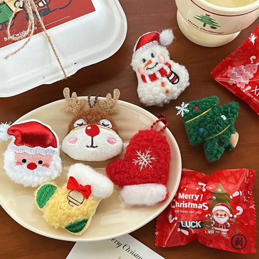 5 Pcs Christmas Surprise Blind Bag Doll Pendant Brooch Decorative Pin