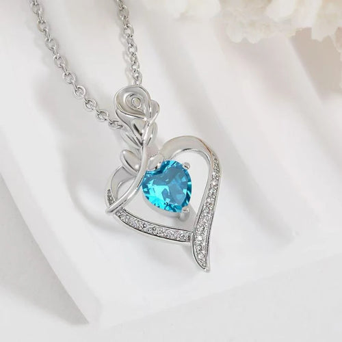 Elegant Style Heart shaped Pendant Necklace Hollow Design Mother's Day