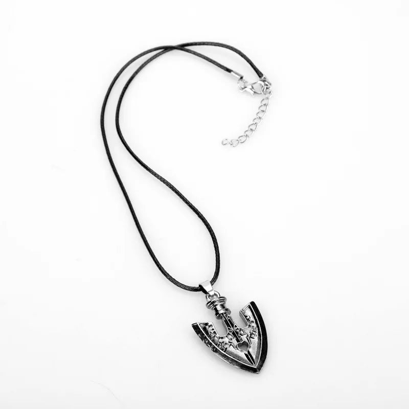 Anime JOJOS BIZARRE ADVENTURE Necklace Kujo Jotaro Arrow Metal Pendant
