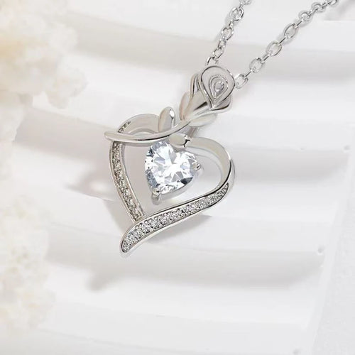 Elegant Style Heart shaped Pendant Necklace Hollow Design Mother's Day
