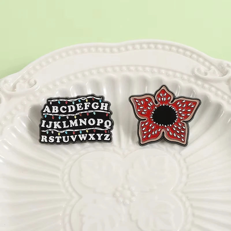 Sci-fi Horror Movies Brooch Enamel Pins Red Cannibal Flowers 26