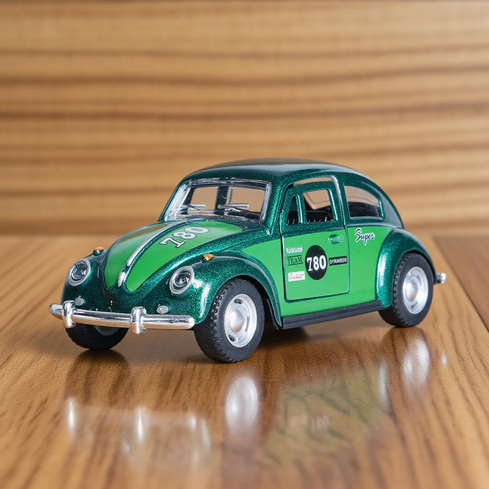 1:36 Retro Green Cute Beetle Alloy Model Car, Pull-Back Mechanism,