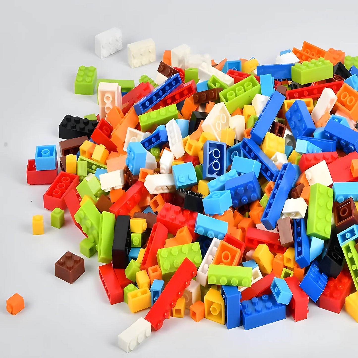 300/500/1000 DIY creative building blocks bulk set Urban Classic