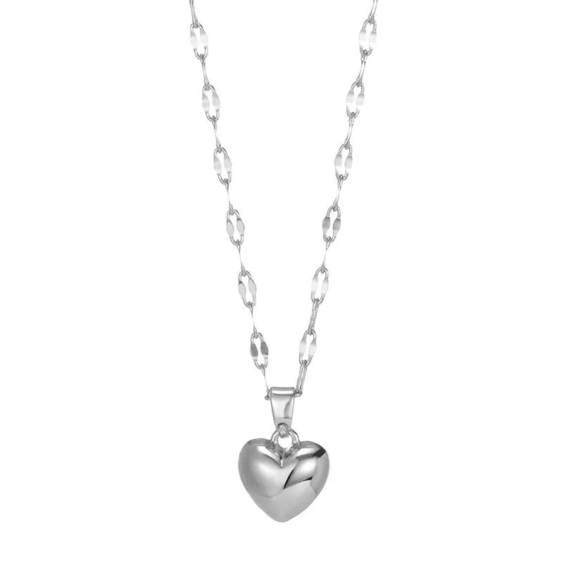 Love Heart Necklace For Women 2025 New Trendy Lip Chain Simple Pendant
