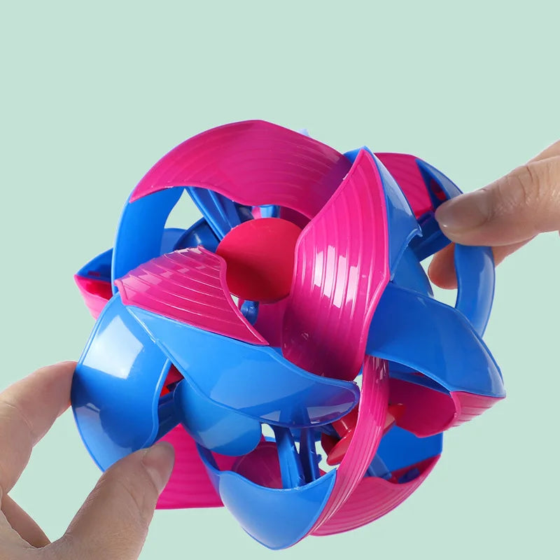 1Pcs Fun Color Changing Ball Toy Hand Throwing Sensory Decompression