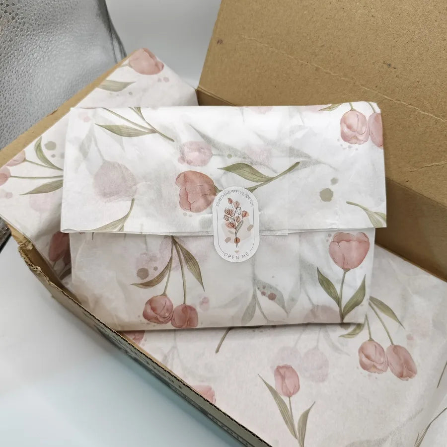 Elegant Tulip Patterned Tissue Paper Floral Design with Green Leaves