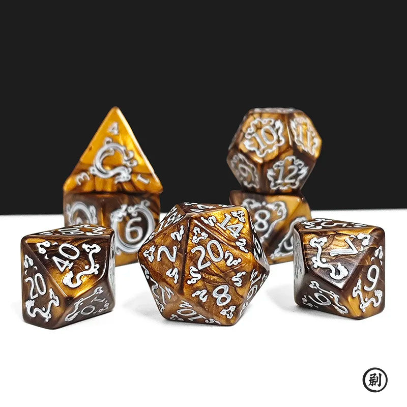 7pcs DND Dice 7Pcs/set Dragon Pattern Polyhedral Dices Role Playing