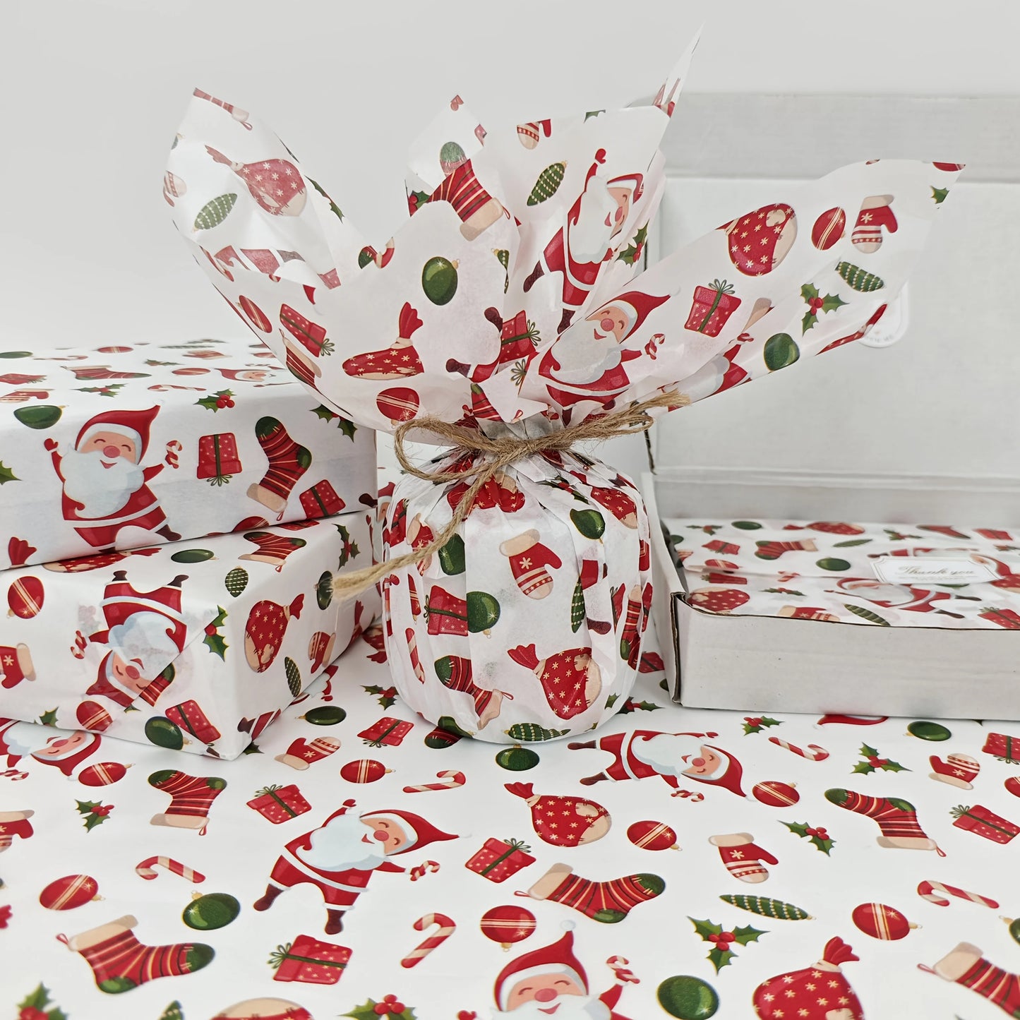 10/20 Sheets, Santa and Christmas Gift Patterned Tissue Paper, Santa,