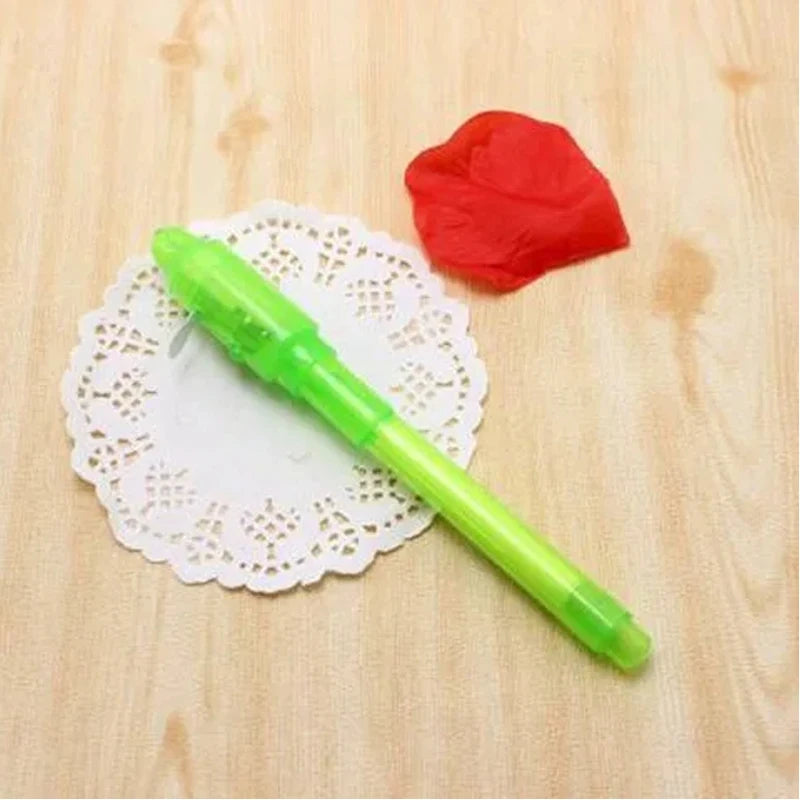 1/4Pcs Invisible Ink Pen Spy Pen with UV Light, Magic Marker for
