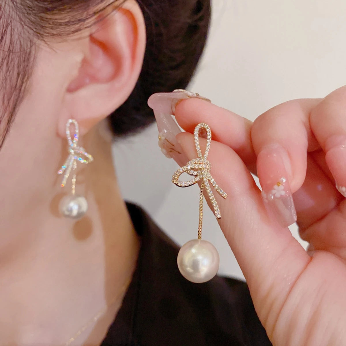 2 Pieces Of Women's Trendy And Elegant Pearl Tassel Earrings, Outdoor