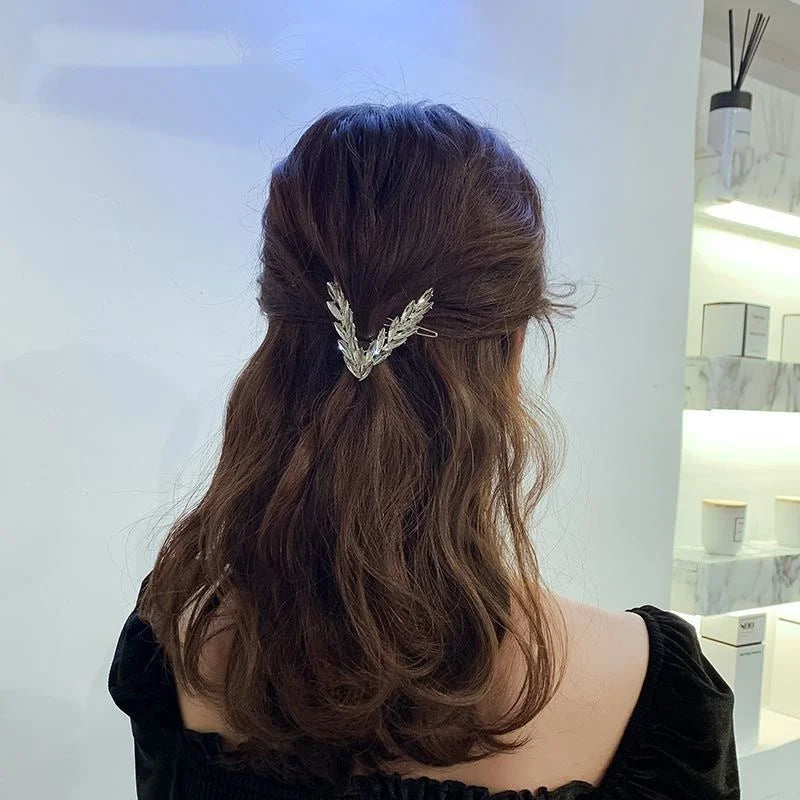 Luxury Shining Crystal Hair Clip For Women Korean V Shape Buckle