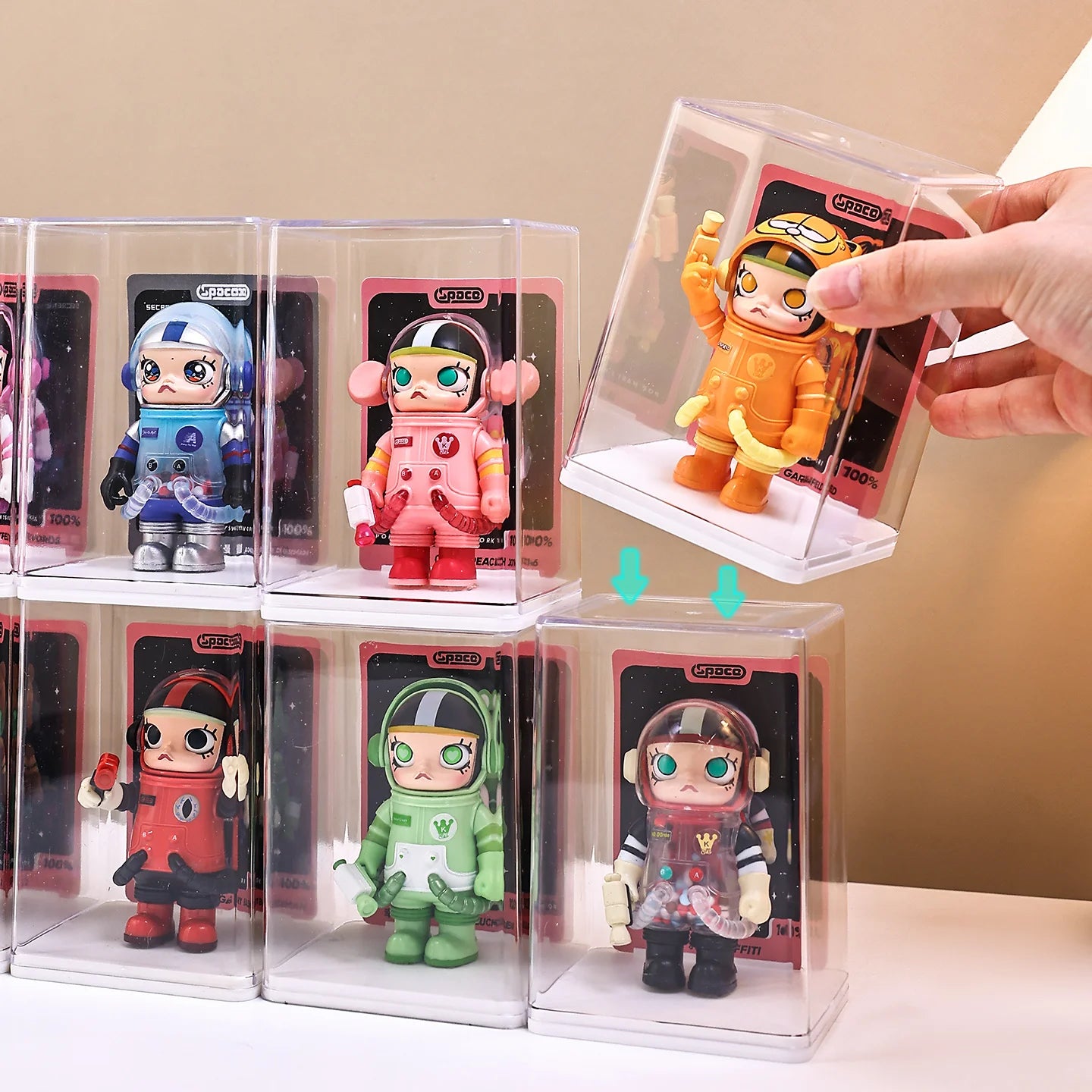 6pcs acrylic dust-proof colored base doll blind box display box card