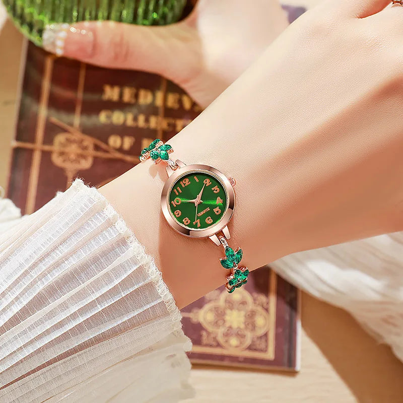 Elegant Women Watches Luxury Rhinestone Bracelet Bracelet Quartz Watch