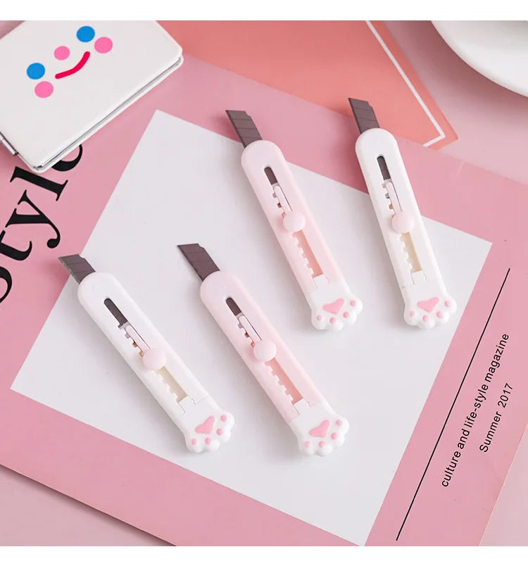 Kawaii Mini Pocket Cat Paw Art Utility Knife Express Box Knife Paper