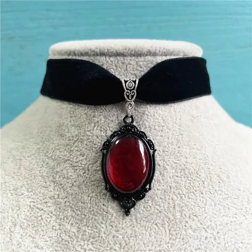 Gothic Vampire Cameo Pendant Choker Velvet Necklace for Women Fashion