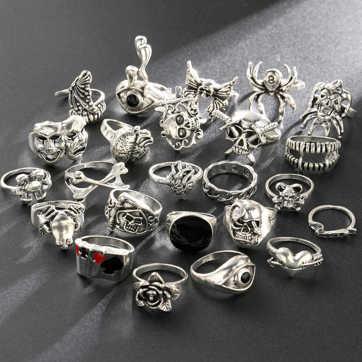 24 Pcs Gothic Skeleton Unisex Ring Set Punk Grunge Butterfly Frog