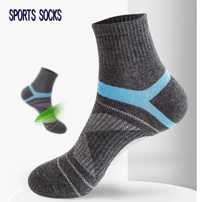 3 Pairs Men's Socks Hiking Black Sports Basketball Socks Casual Soft