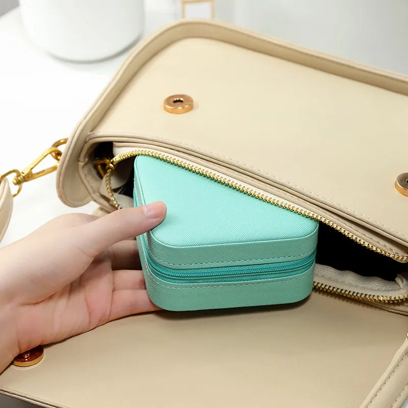 Simple ins macaroon jewelry box travel travel studs necklace ring
