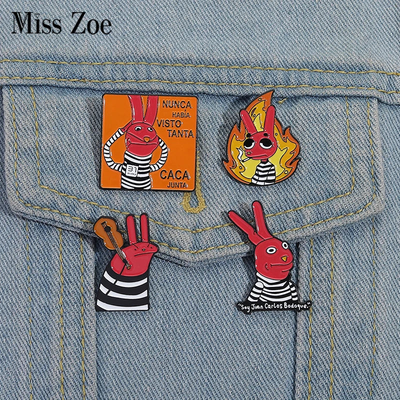Red Rabbit Enamel Pins Custom NUNCA HABIA VISTO TANTA CACA JUNTA