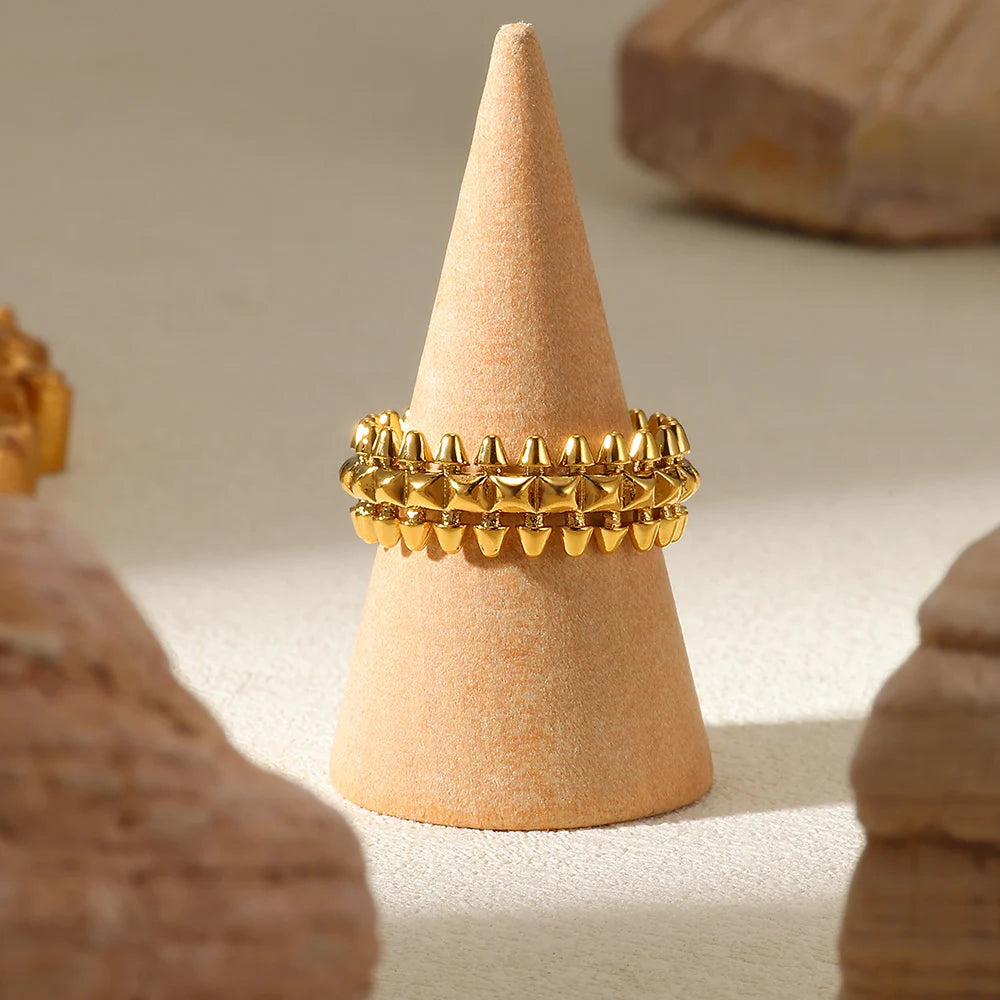 2025 Design Style Riveted Bullet Stainless Steel Rings For Women Punk