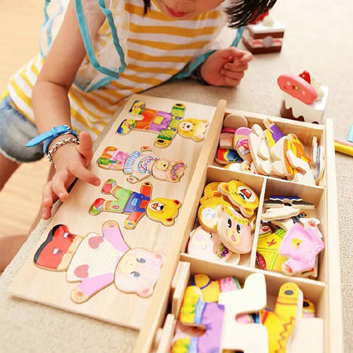QWZ Little Bear Change Clothes Children's Early Education Wooden