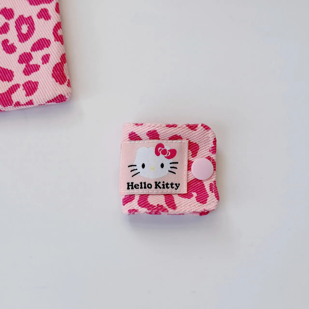 Sanrio Hello Kitty Leopard Print Denim Fabric Data Cable Storage Clip