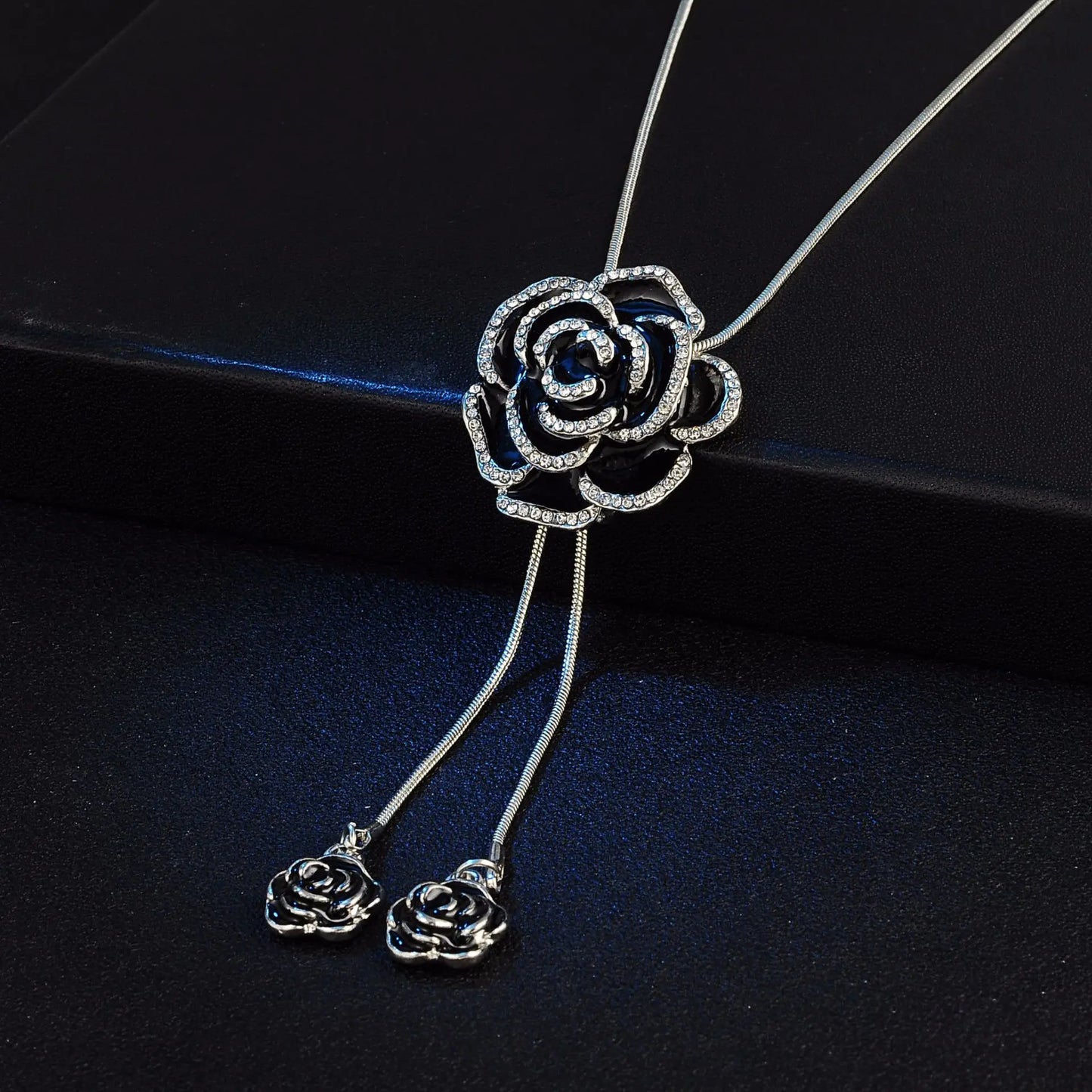 1PC Women's Fashion Metal Black Rose Long Necklace Sweater Chain