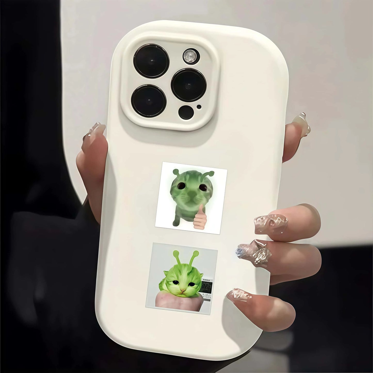 500Pcs Funny Alien Cat Stickers, Quirky Extraterrestrial Kitten Decals