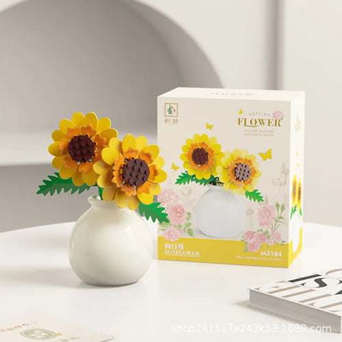 Building block pot plant bouquet of flowers, roses, lily building