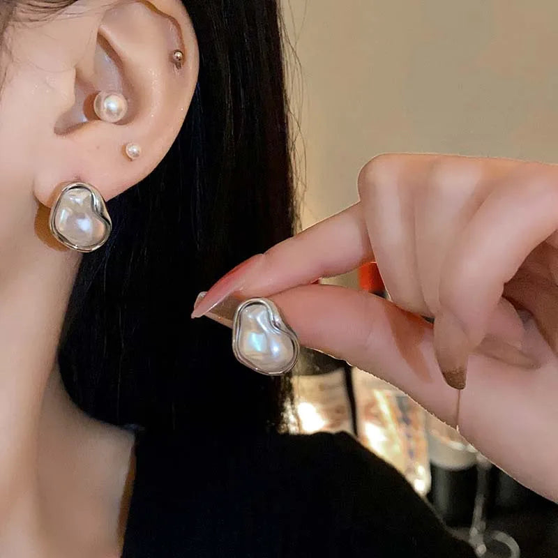 Geometric Irregular Round Metal Pearl Earrings for Women Minimalist