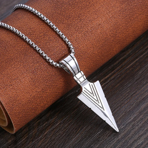 1 Women's European And American Trendy Small Arrow Pendant Necklace