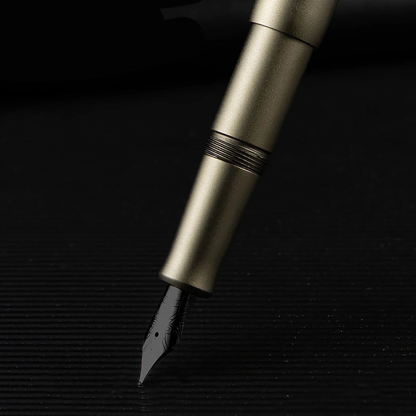 Hongdian M2 Fountain Pen Mini Black Forest Metaverse design EF F Nib