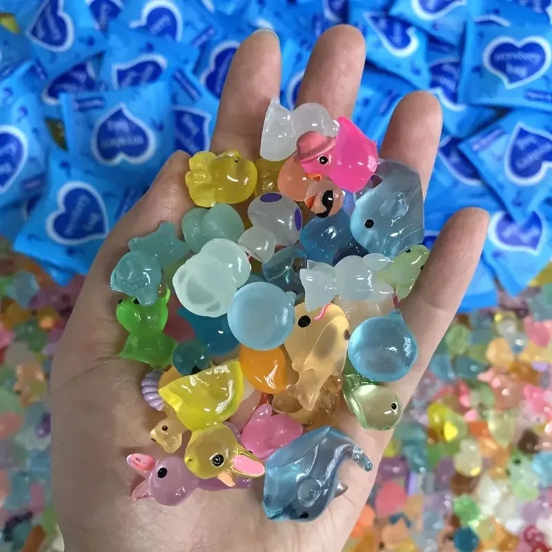 5/10/30/50/60pcs Glow In The Dark Mini Resin Animals Surprise Blind
