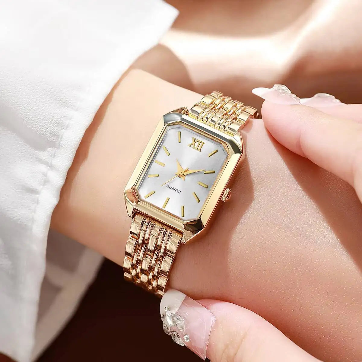 Elegant Rectangle Women Watches Fashion Analog Quartz Wristwatches