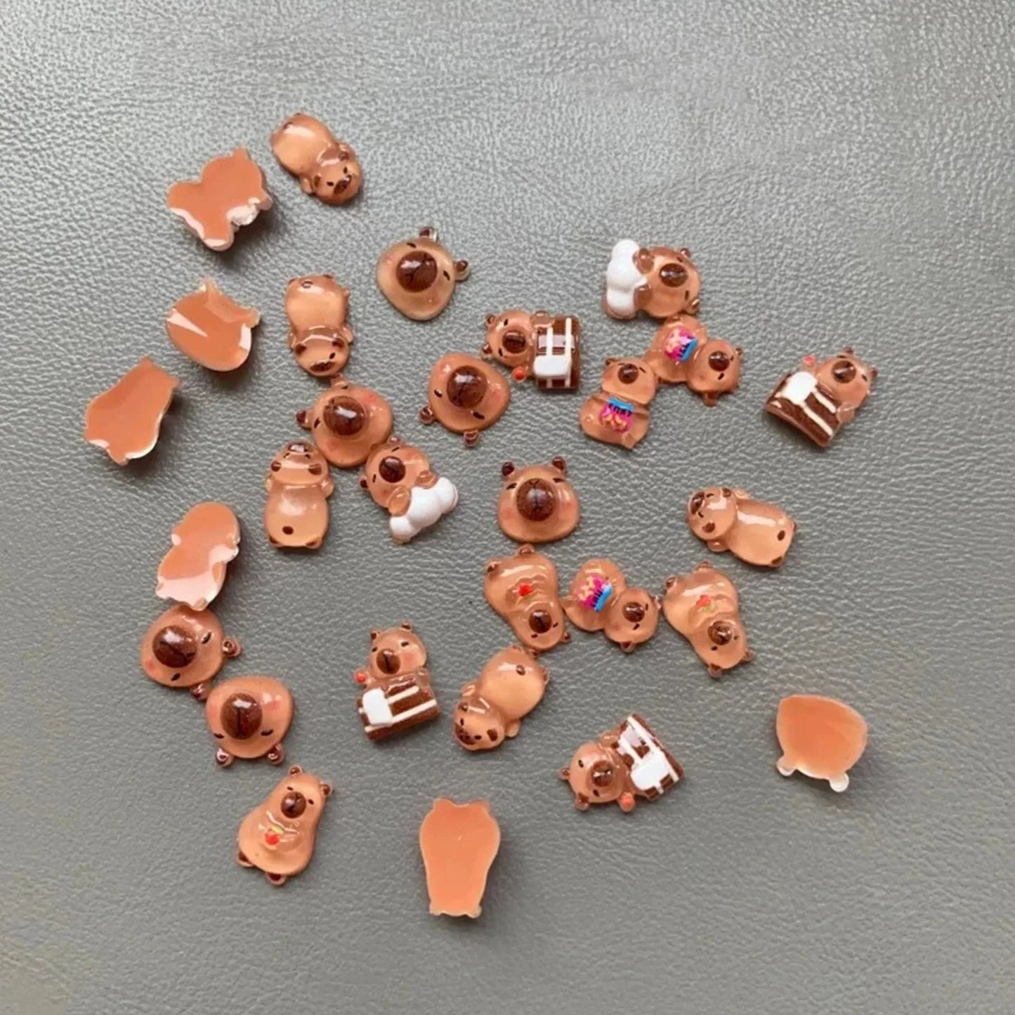 100pcs Mini Capybara Miniatures, Animal Figurines Fairy Garden Home