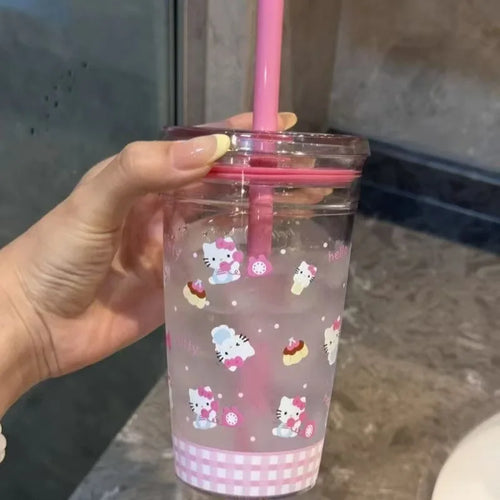 Sanrio Hello Kitty Pink Straw Cup Large-Capacity Transparent Plastic