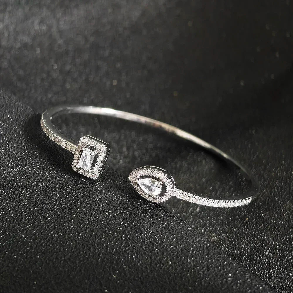 Trendy Snake Punk Pear Shape Silver Color on Hand Adjustable Open