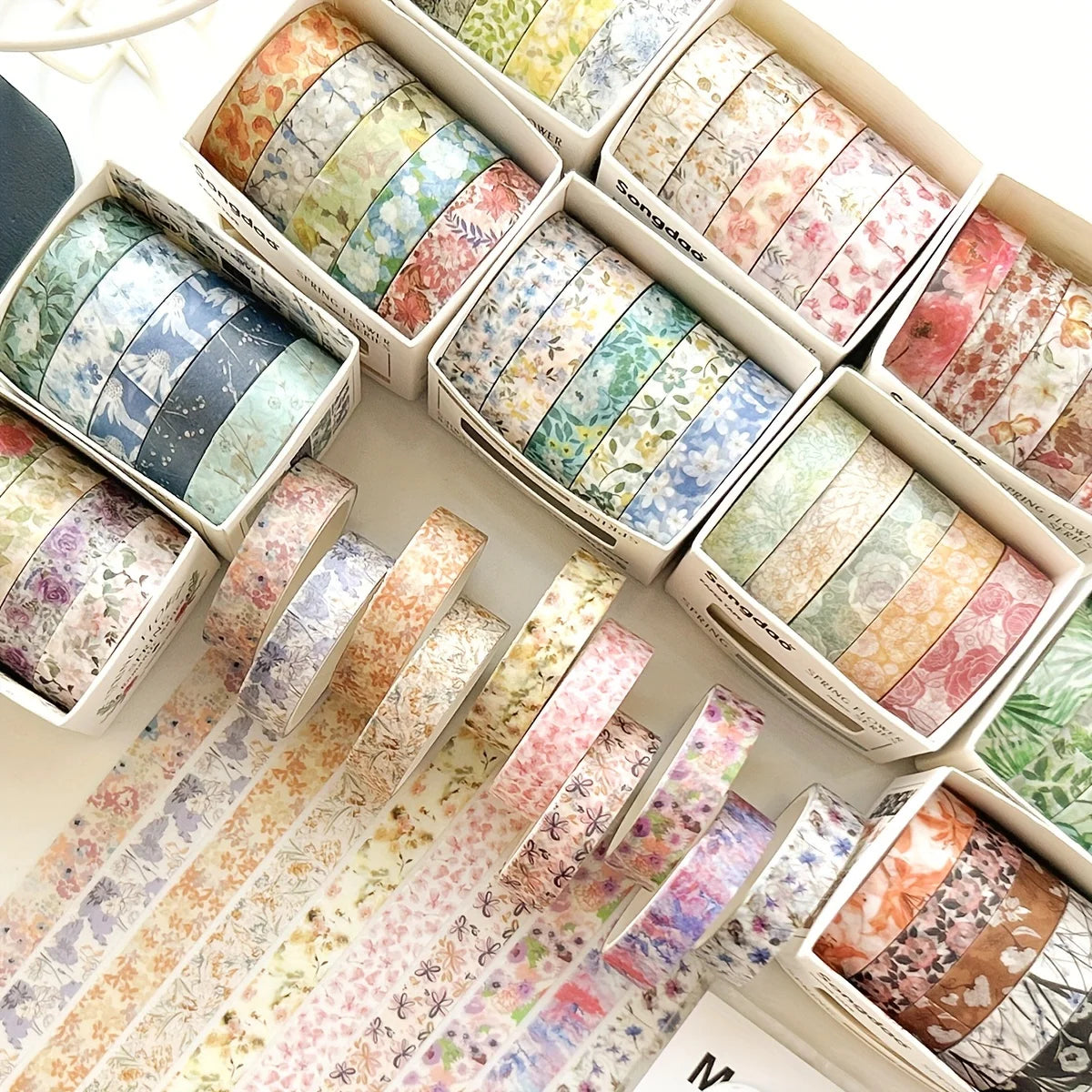 5 rolls of boxed romantic flower handbook tape, cute DIY fresh