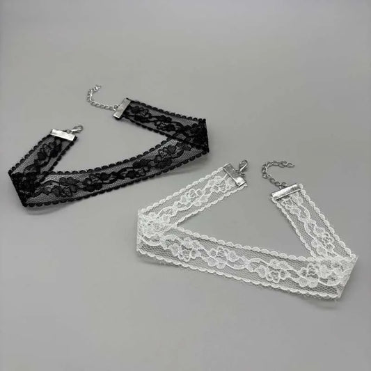 Short Lace Choker Nekclace for Women Girl Black White Color Fashion