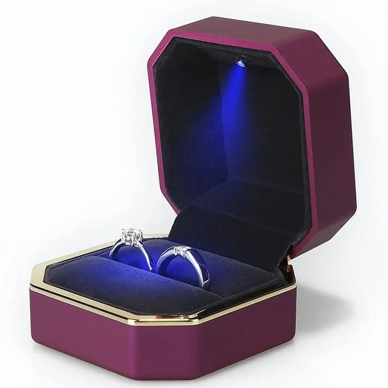 New 1PCS Luxury Ring Box Square Velvet Wedding Ring Case Jewelry Gift